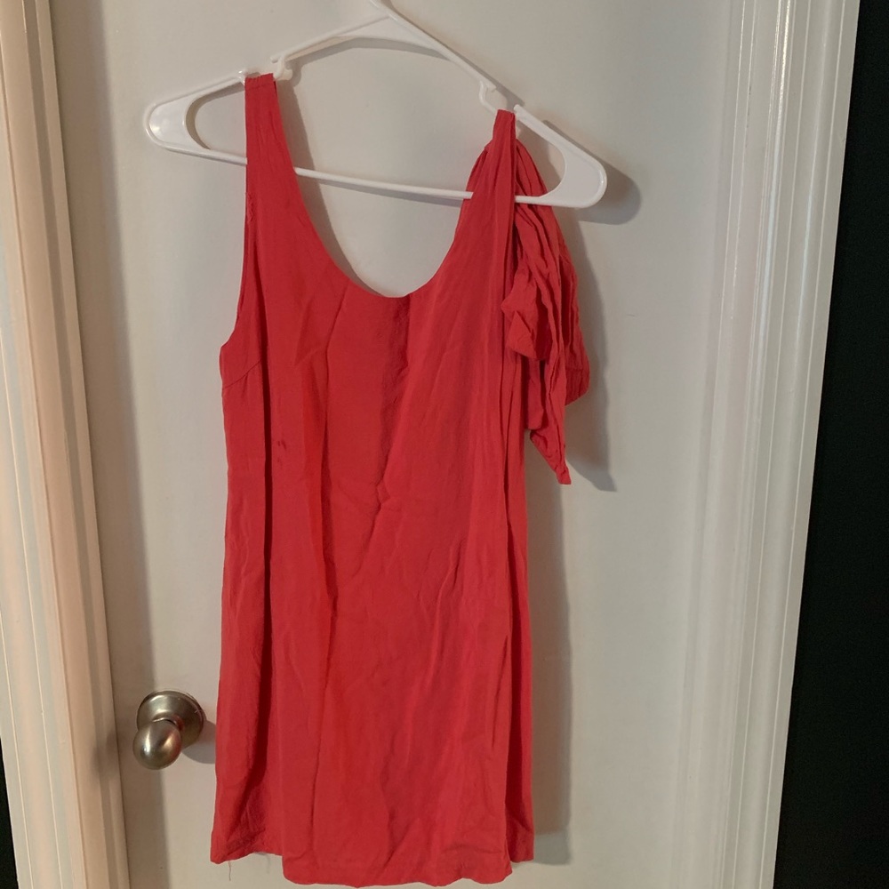 Women’s dress